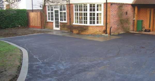 How Long Does Tarmac Take To Dry | Tarmac Maintenance - Uk Surfacings