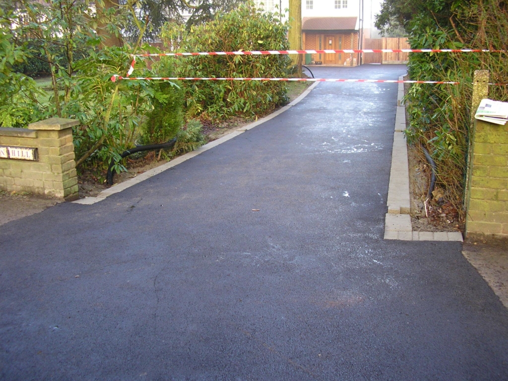 tarmac-driveways-surrey-20-1024x768.jpg