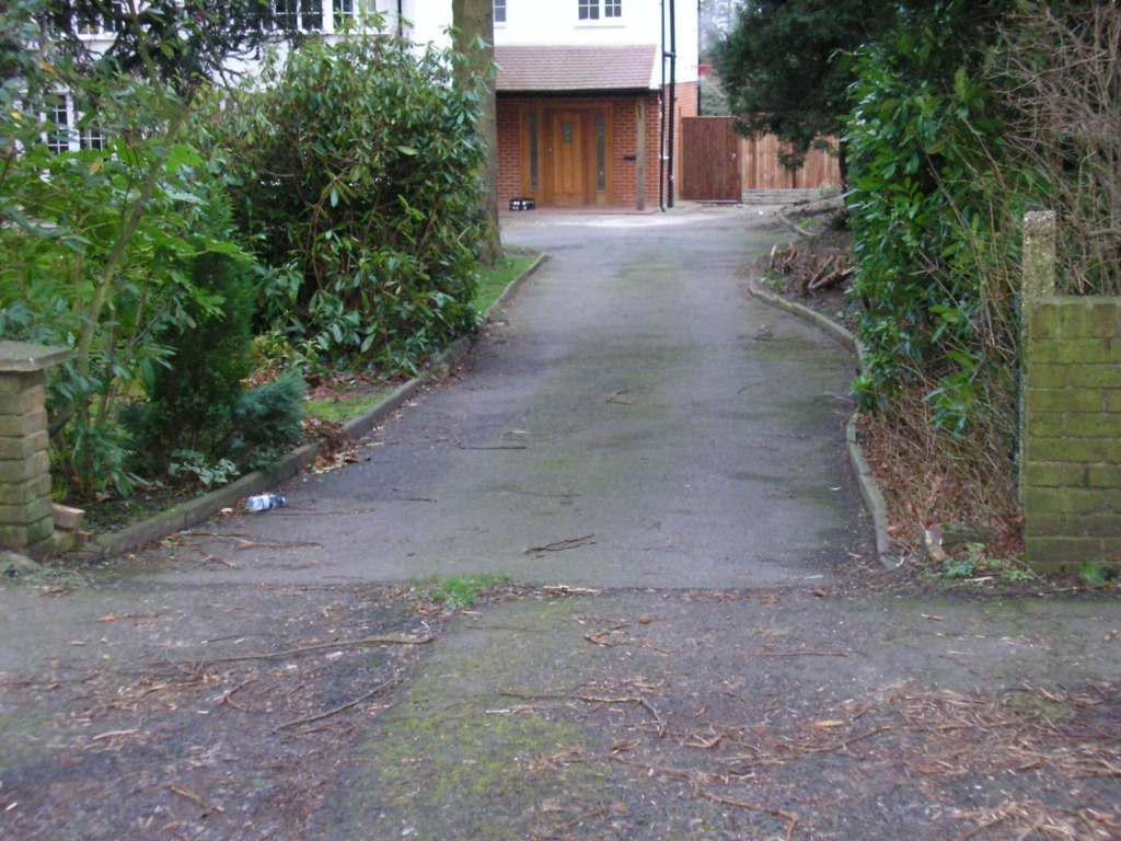 tarmac-driveways-surrey-21-1024x768.jpg